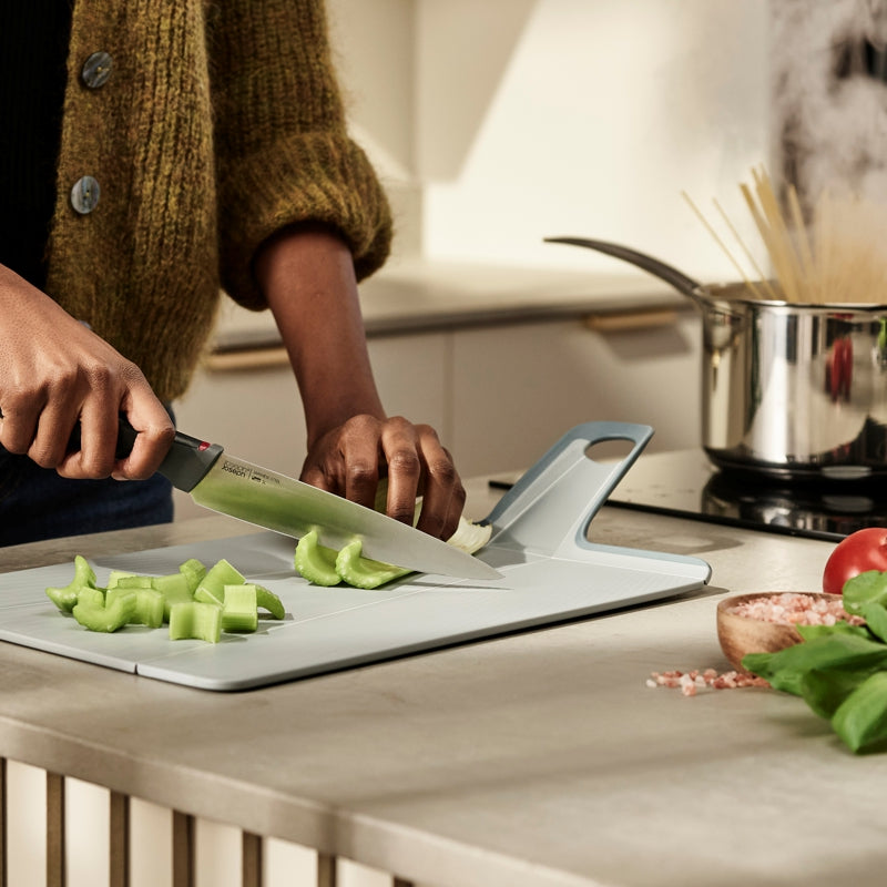 Joseph Joseph - Chop2Pot™ Plus Folding Chopping Board