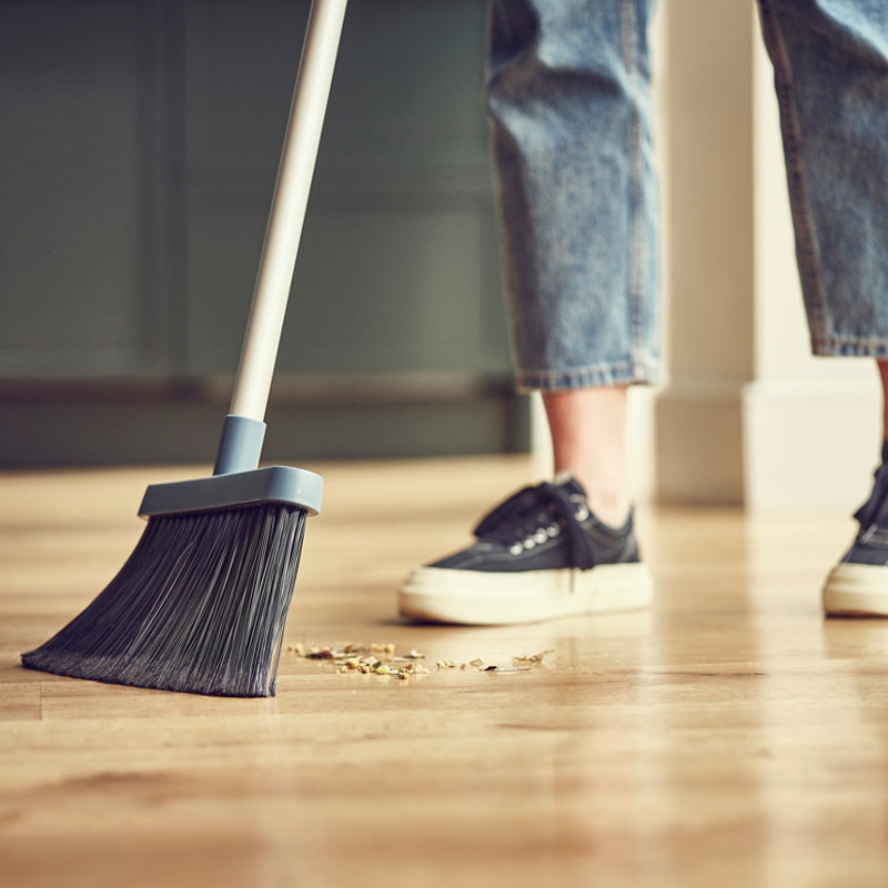 Joseph Joseph - CleanStore™ Wall-mounted Broom