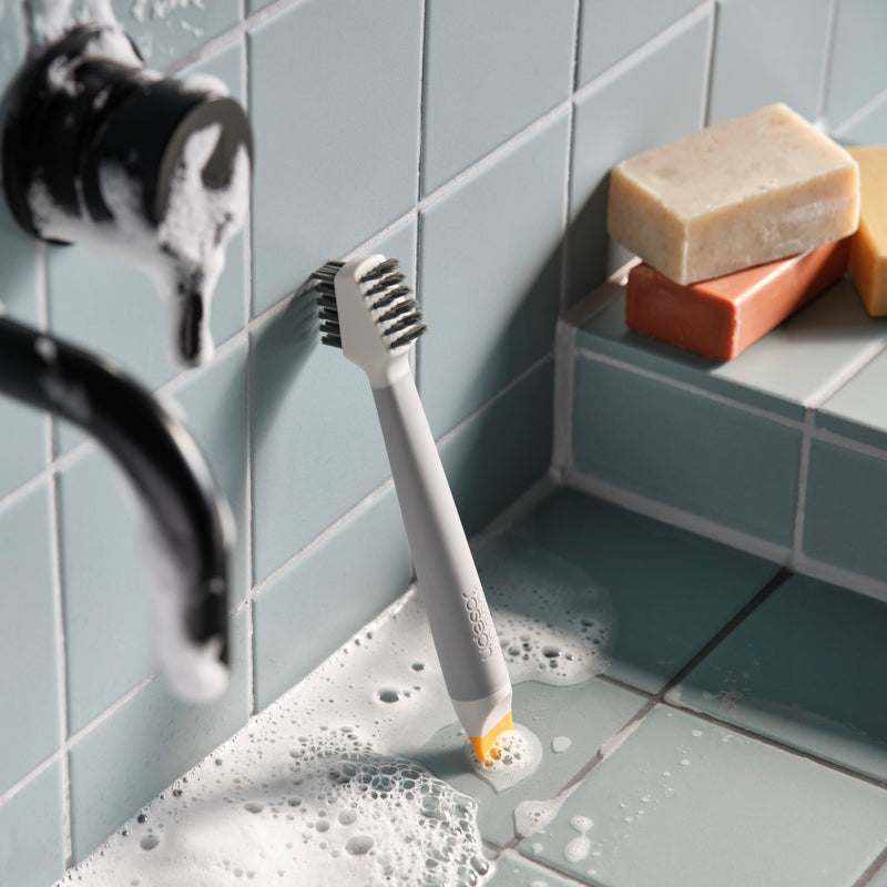 Joseph Joseph - CleanTech™ 3-in-1 Detail Cleaning Brush