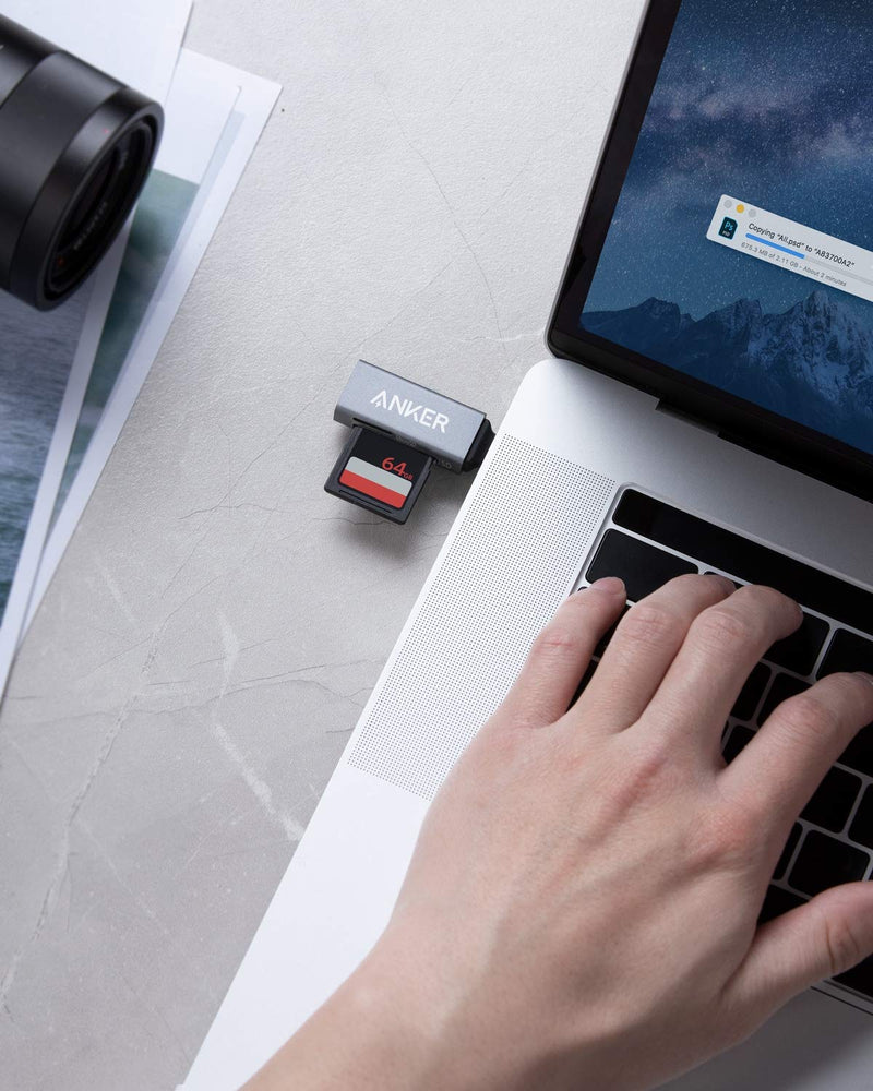 Anker - A8370 - 2-in-1 USB-C SD and microSD Card Reader - Gray