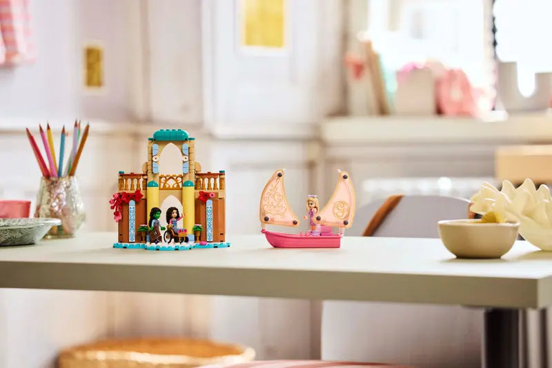 LEGO - 75681 Glinda - Elphaba & Nessarose at Shiz University