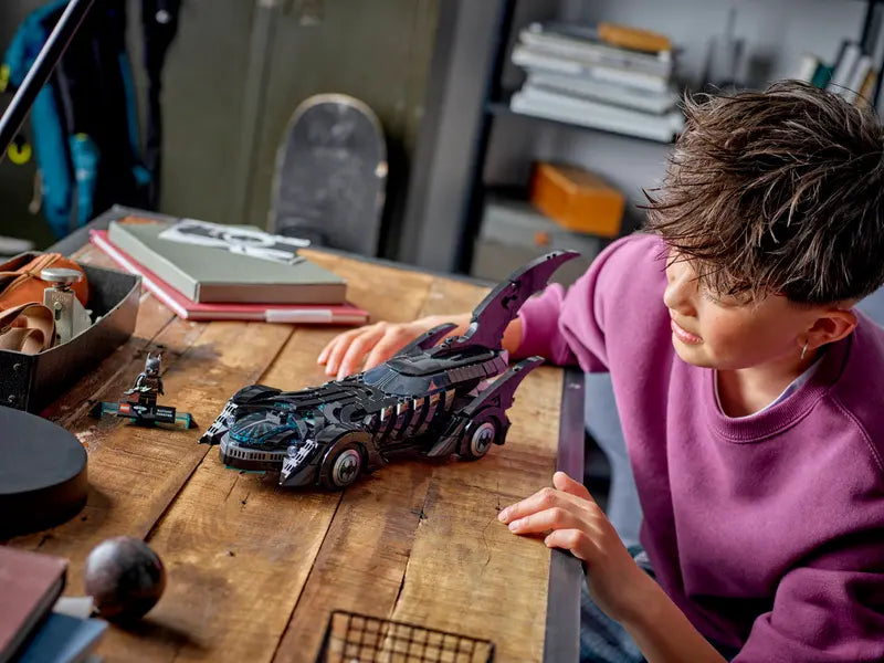 LEGO - 76304 - BATMAN - Batman Forever Batmobile - 909pcs