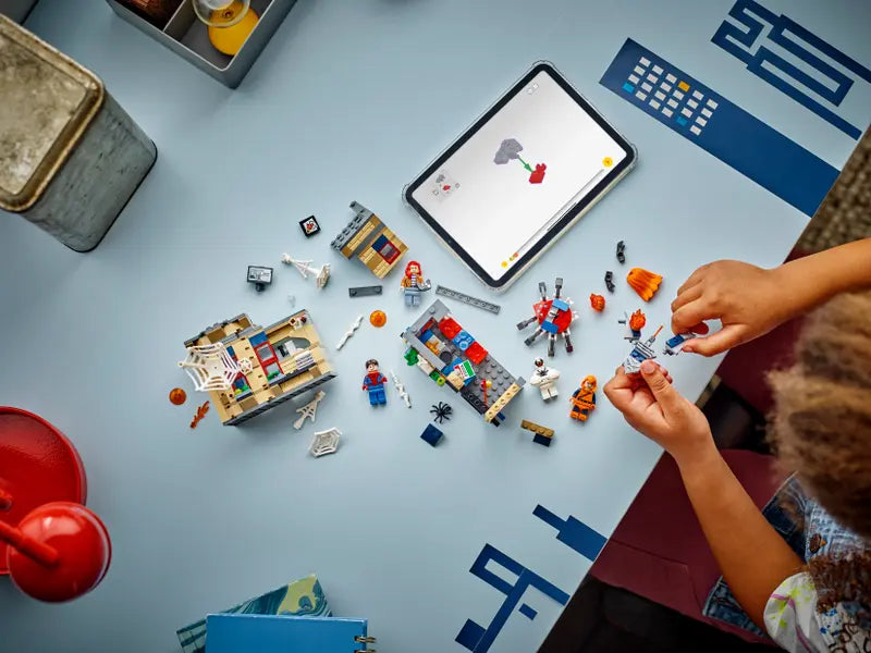 LEGO - 76317 - MARVEL - Peter Parker's Apartment - 394pcs