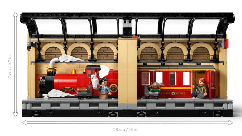 LEGO - 76450 - HARRY POTTER - Book Nook: Hogwarts Express - 832pcs