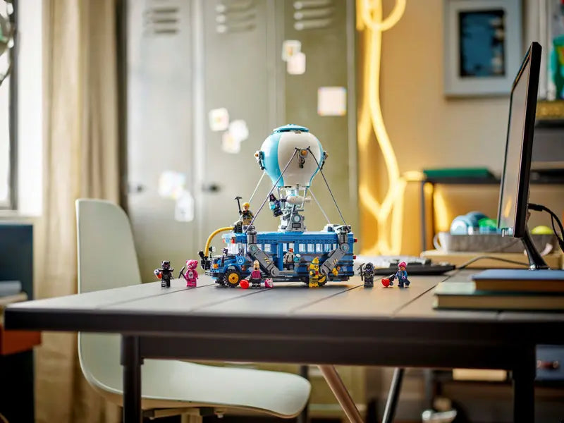 LEGO - 77073 - FORTNITE - Battle Bus - 954pcs