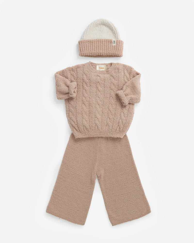 7AM - Boxy Cable Sweater - Fuzzy