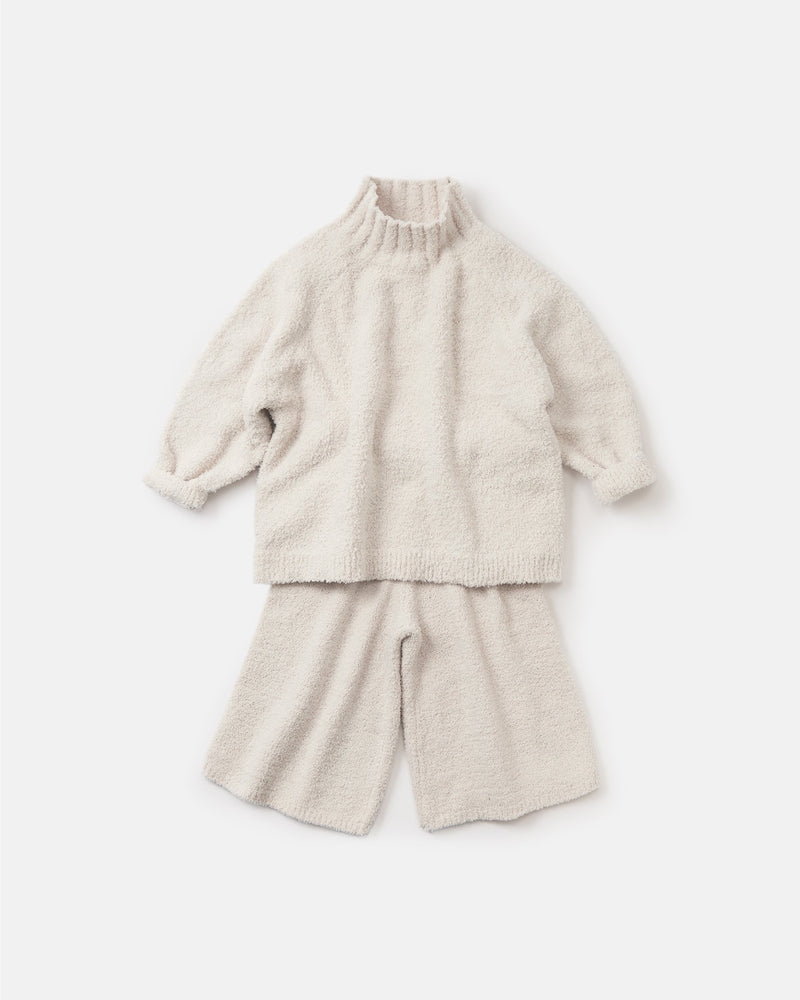 7AM - Boxy Mock Neck Sweater - Fuzzy