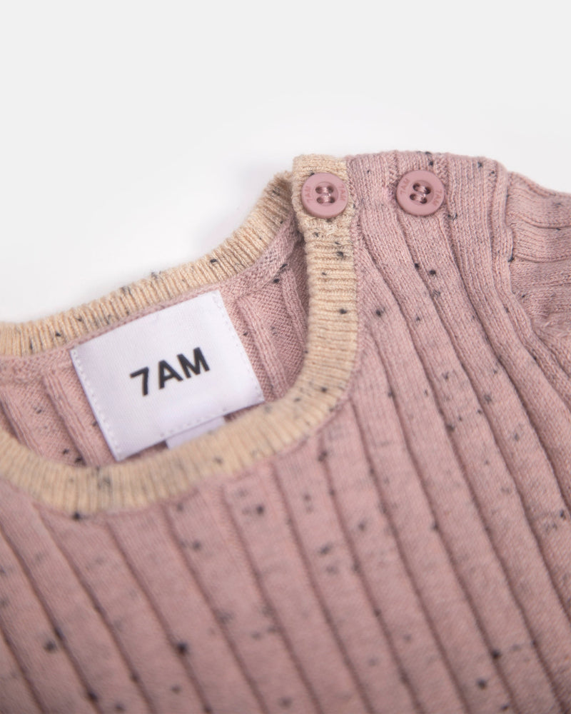 7AM - Long Sleeve Top - Hug Me