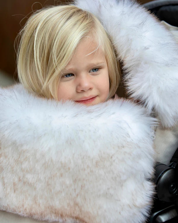 7AM - PlushPOD - Tundra