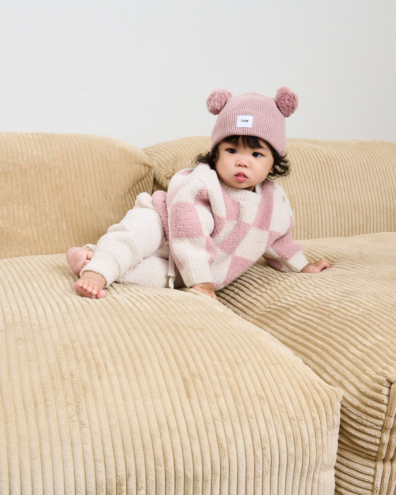 Pom Pom Beanie • Chunky