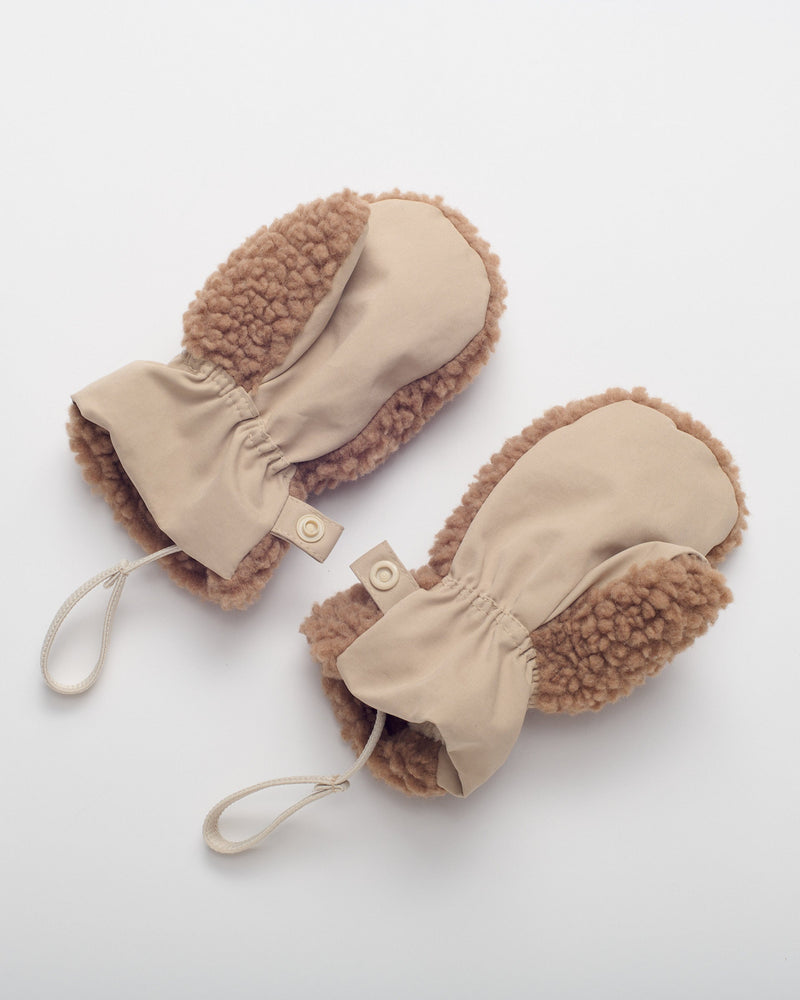 Sherpa Mittens • Benji Appliqué