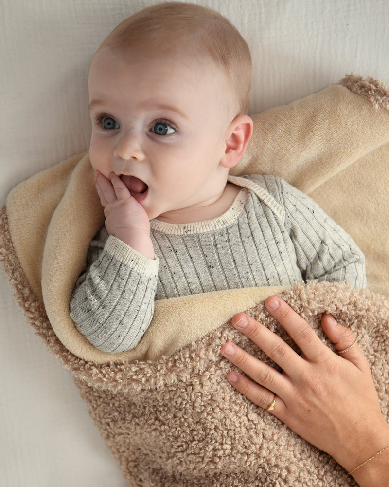 7AM Enfant - Long Sleeve Bodysuit - Hug Me