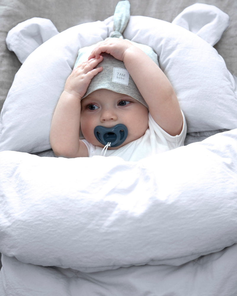 7AM - BebePOD | Baby Lounger & Sleep Pod for Infants, Portable Cozy Nest Mother & Baby Whisper White