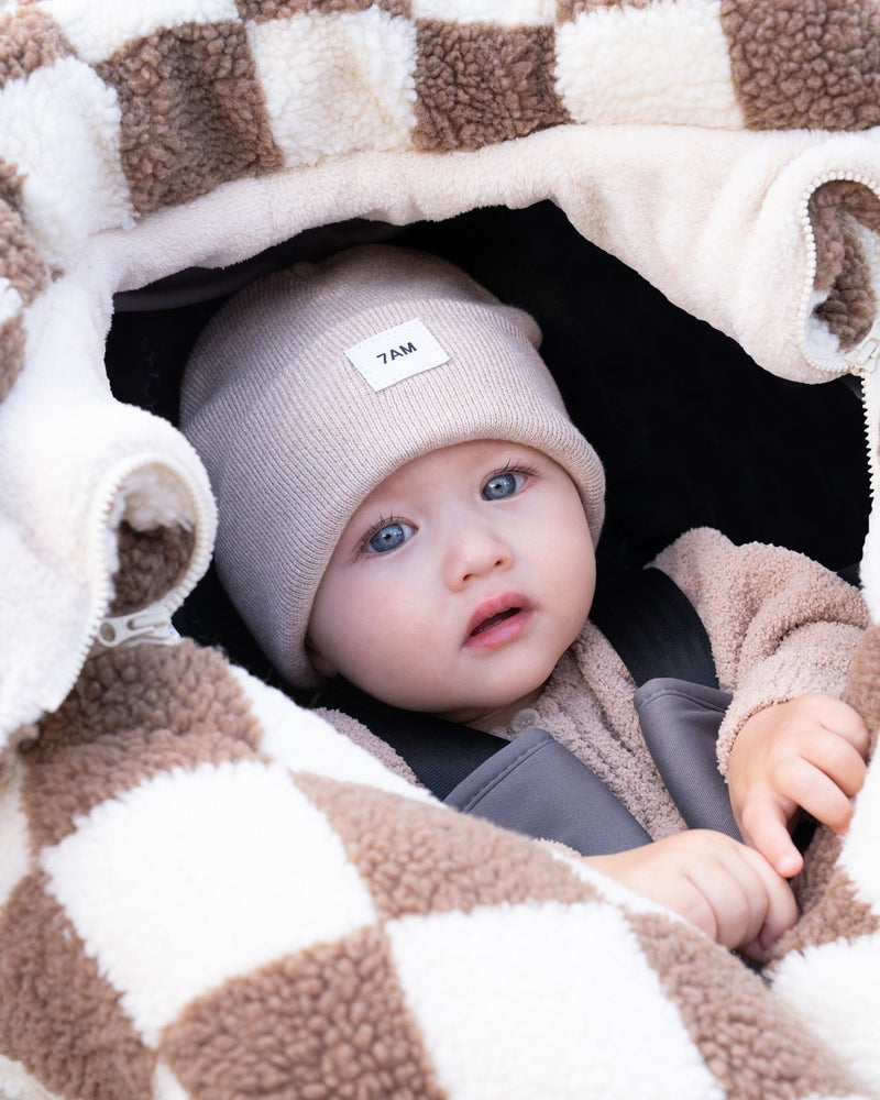 7AM - Car Seat Cocoon - Checker Berber - Print Checkers Tan - 0 - 12M Mother & Baby