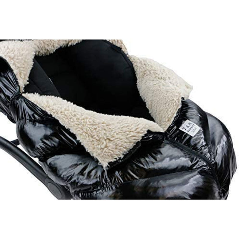 7AM - Car Seat Cocoon - Polar Mother & Baby Windproof and water - repellent; Ultra - lightweight insulation; Plush lining; Machine washable