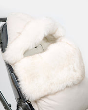 7AM - PlushPOD - Tundra Plush | Infant Lounger and Travel Sleep Pod Mother & Baby Heather Beige - White Faux Fur 0 - 18M