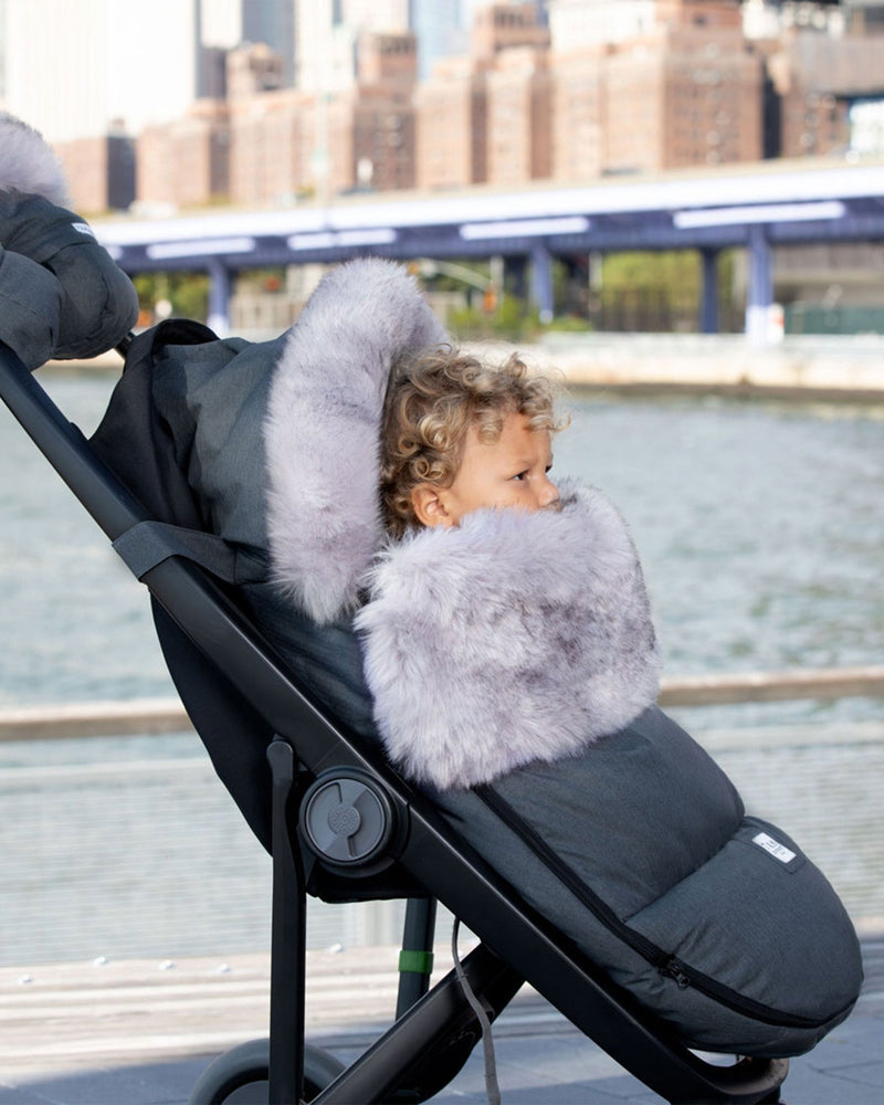 7AM - PlushPOD - Tundra Plush | Infant Lounger and Travel Sleep Pod Mother & Baby Heather Grey Dark - Arctic Faux Fur 0 - 18M
