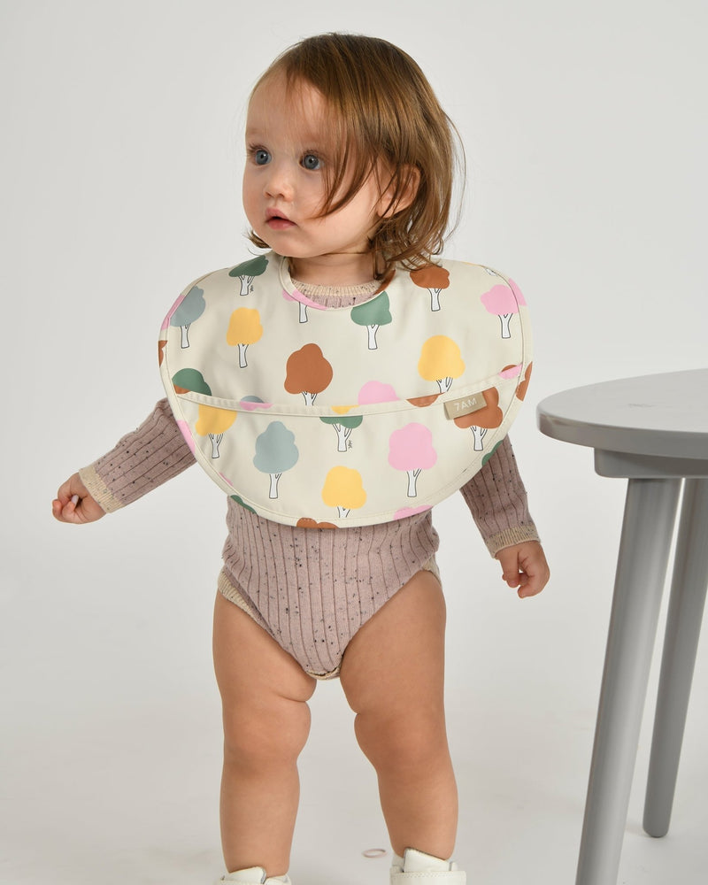 7AM - Waterproof Bib Mother & Baby Rainy Trees Beige