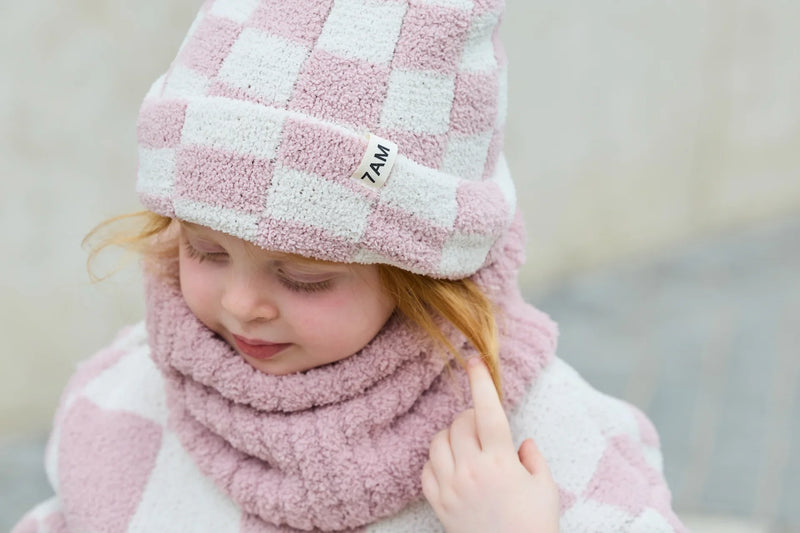 Ribbed Neck Gaiter • Fuzzy