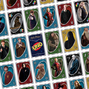 UNO - Harry Potter Card Game in Tin - Product detail or play view 4