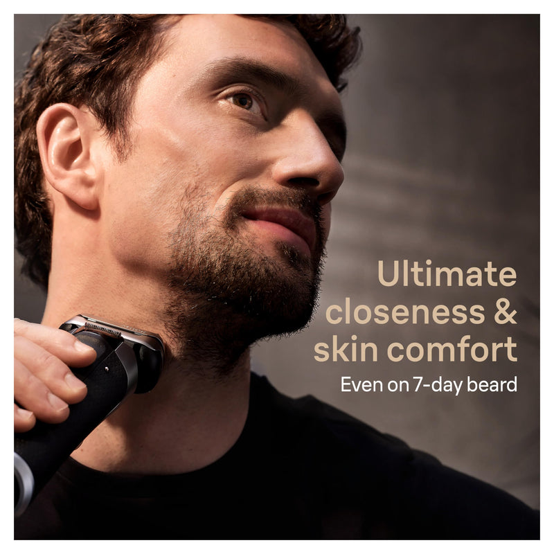 Braun Series 9 Pro+ 9567cc Foil Shaver with SmartCare Center