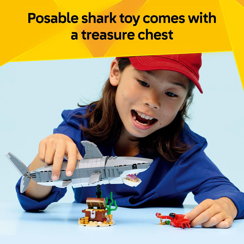 LEGO Creator 3in1 Fierce Shark with a Treasure Chest 31381
