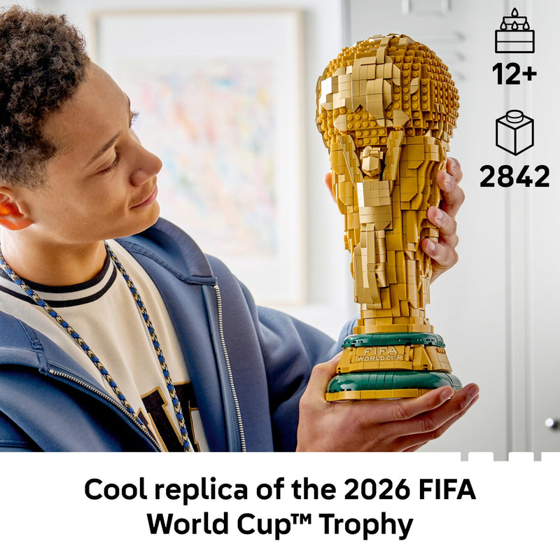 LEGO Editions FIFA World Cup Official Trophy 43020