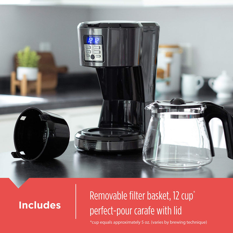 BLACK+DECKER - CM1331BSC - 12-Cup Programmable Coffee Maker