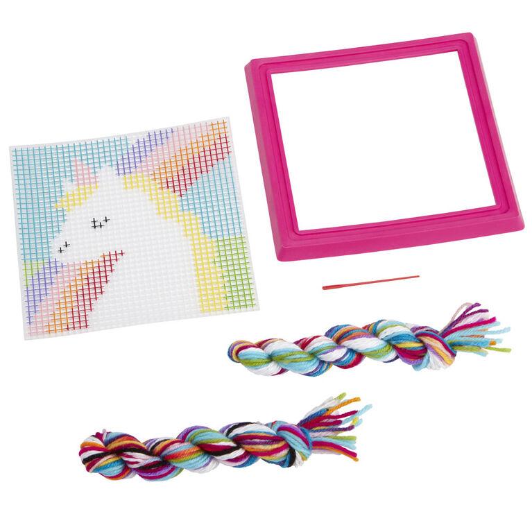 ALEX - Craft - Glow-In-Dark Needlepoint - Unicorn - Limolin 