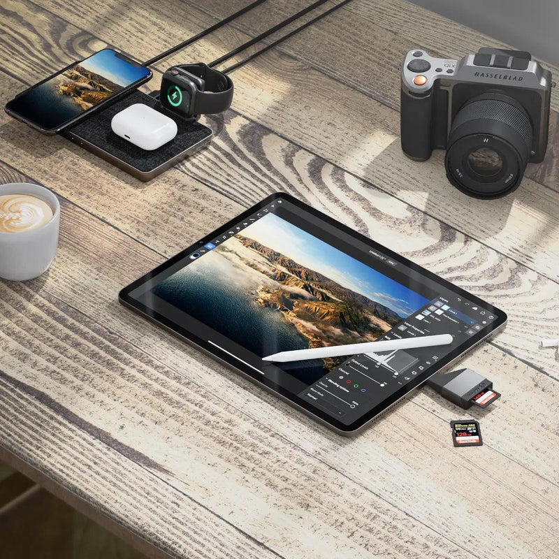 Alogic - Ultra Mini USB-C to SD and Micro SD card reader Adapter - Limolin 