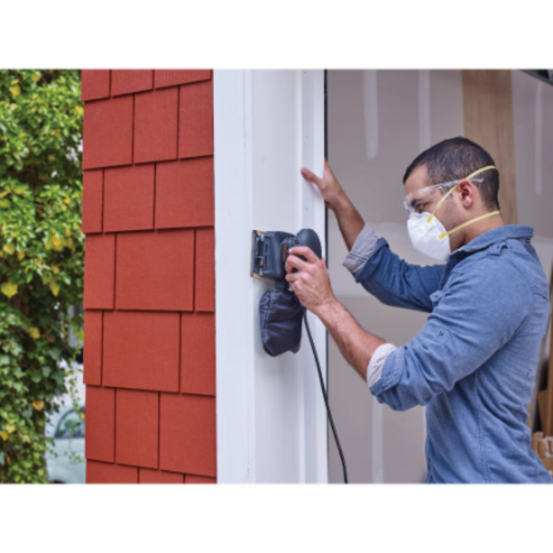 BLACK+DECKER - BDEQS15C - 1/4-Sheet Corded Sander