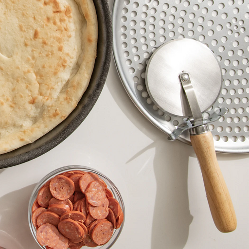 Browne - Pizza Cutter, Wood Handle, SS Wheel, 4x9"/10.2x22.9cm - Limolin 