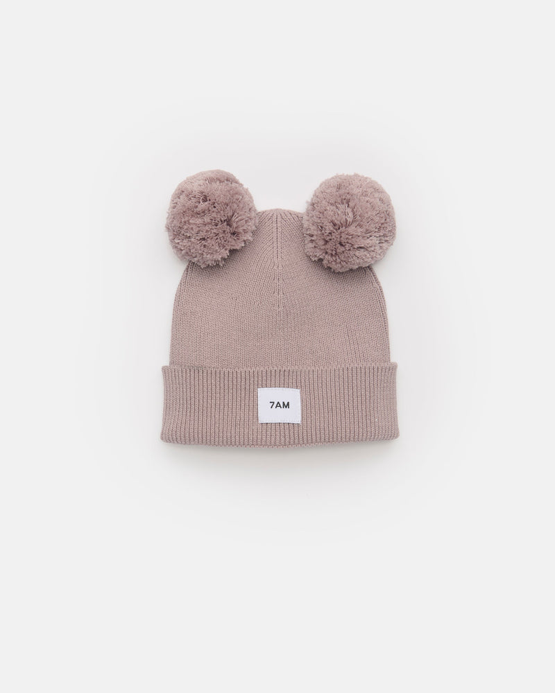 Pom Pom Beanie • Chunky
