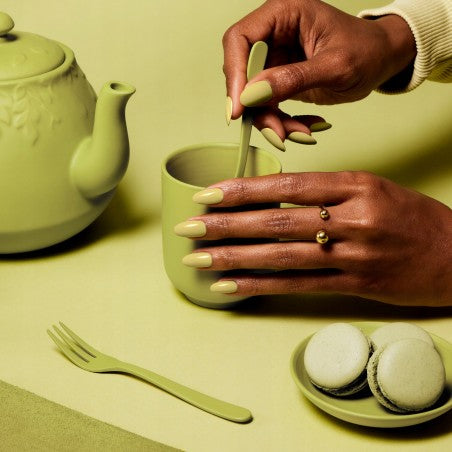 CND - Shellac Mind Over Matcha 0.25 oz #397 Rise & Shine Spring Collection 2022 - Limolin 