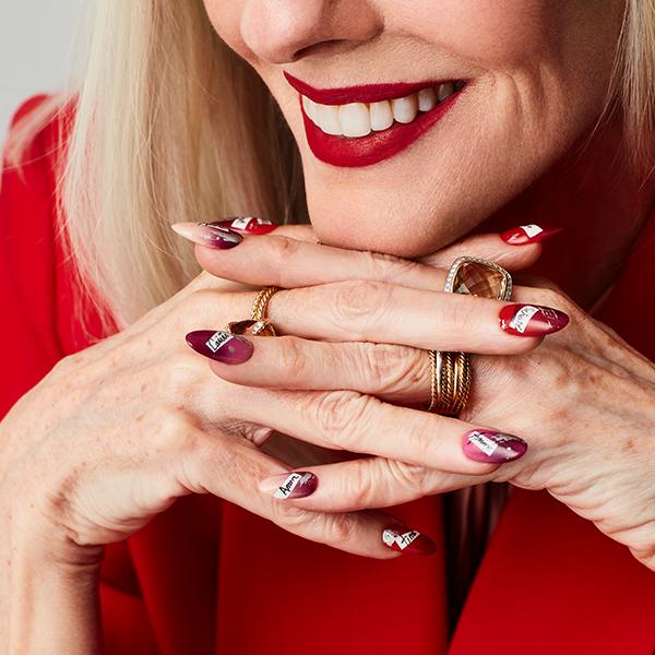 CND - Vinylux Feel The Flutter 0.5 oz #415 - Limolin 