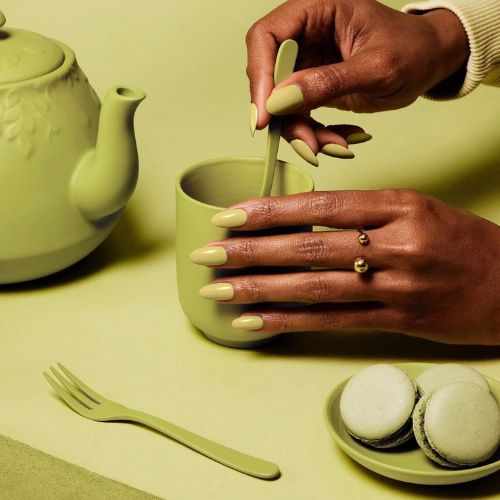 CND - Vinylux Mind Over Matcha 0.5 oz #397 Rise & Shine Spring Collection 2022 - Limolin 