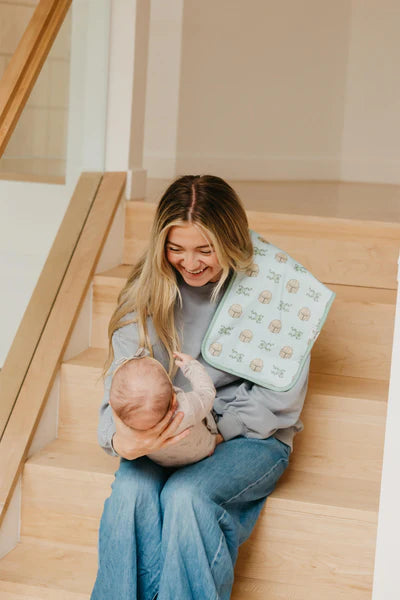 Copper Pearl - Copper Pearl - Grogu Burp Cloth