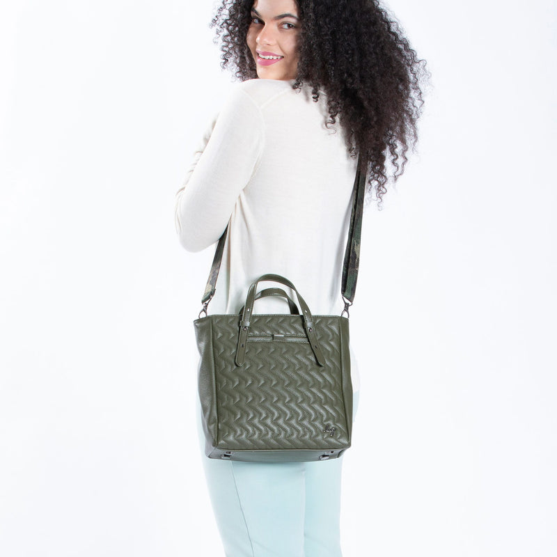 LUG - Charter Classic VL Convertible Tote Bag