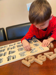 Creative Beginning - NUMBER PUZZLE - CHALKBOARD BASE WITH TRACERS - Limolin 