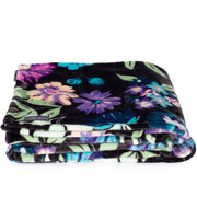LUG - Cuddle Throw Blanket