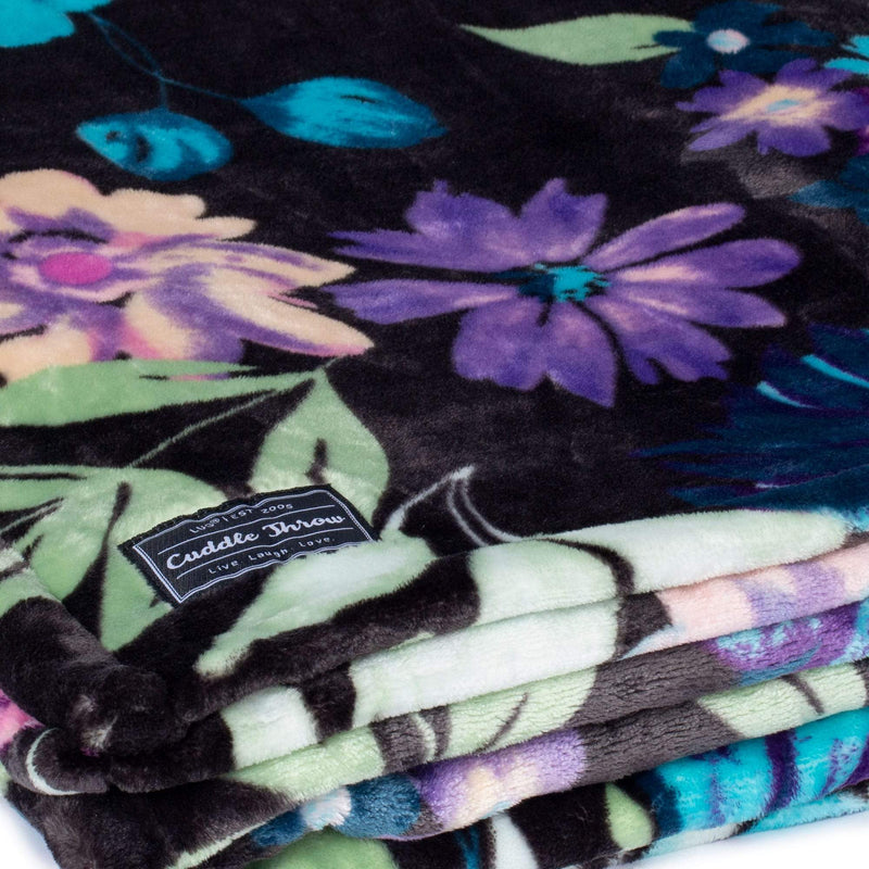 LUG - Cuddle Throw Blanket