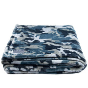 LUG - Cuddle Throw Blanket