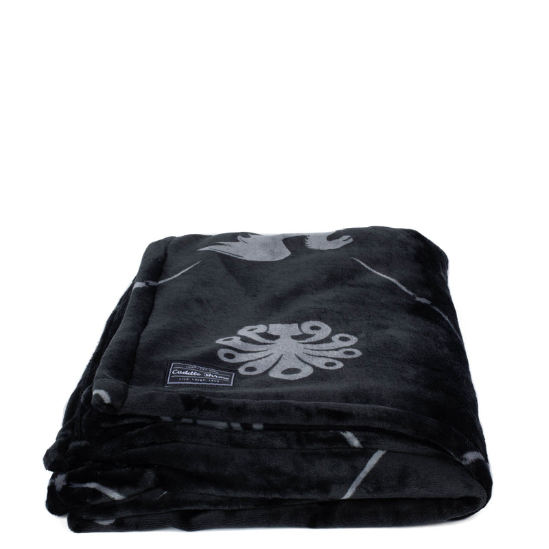 LUG - Cuddle Throw Blanket