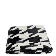 LUG - Cuddle Throw Blanket