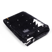 LUG - Cuddle Throw Blanket