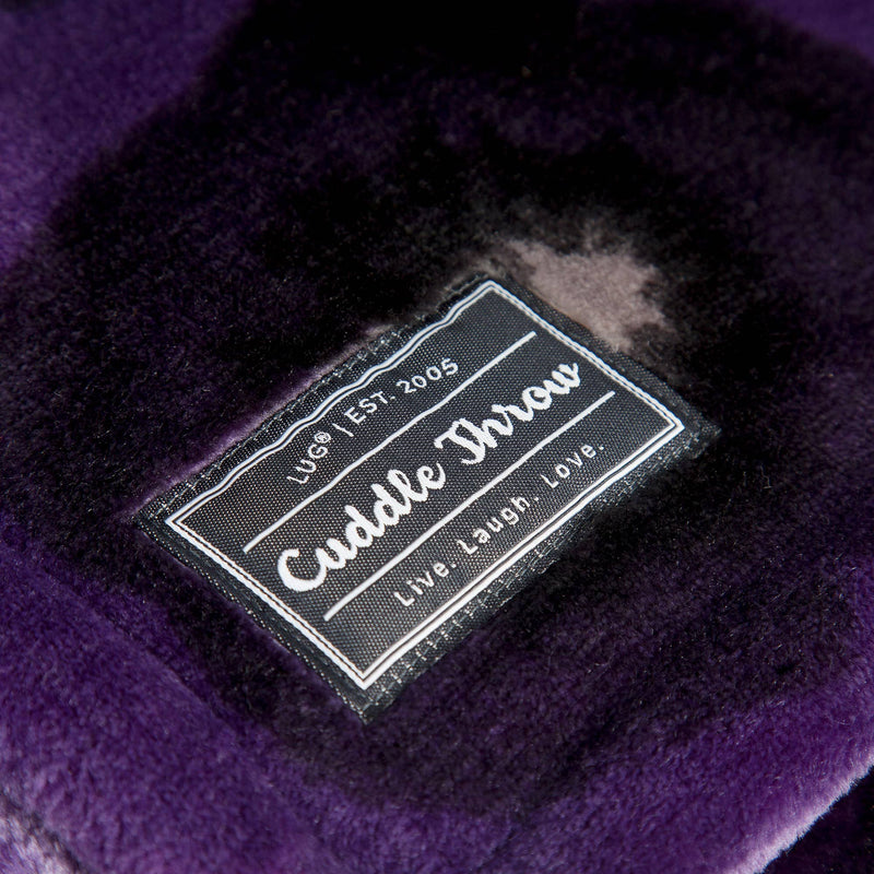 LUG - Cuddle Throw Blanket