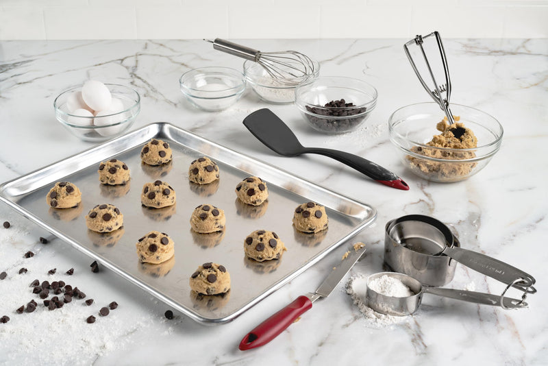 Cuisipro - Flexible Offset Spatula 8.75"/22.3cm SS Red - Limolin 