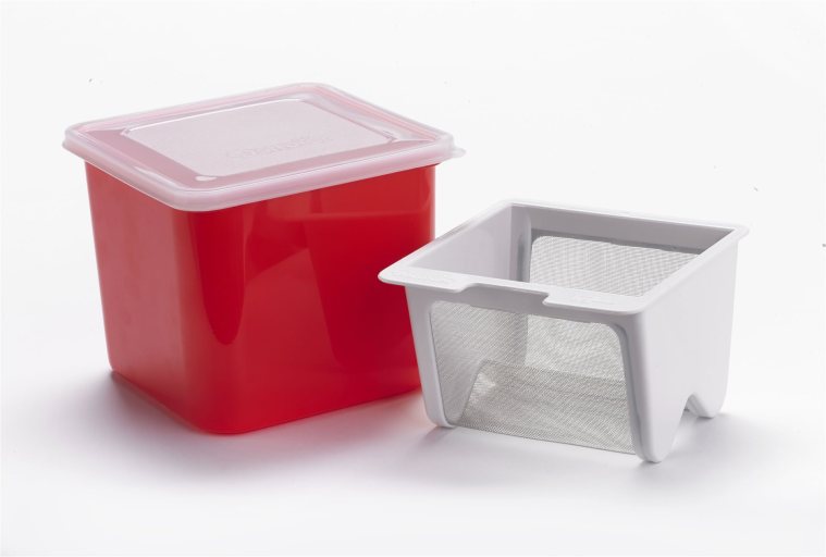 Cuisipro - Yogurt Cheese Maker 6x5.7"/15.6x14.8cm Red - Limolin 