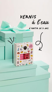Nailmatic - SET 2 NAIL POLISHES + 24 NAILSTICKERS - Dolly Kitty
