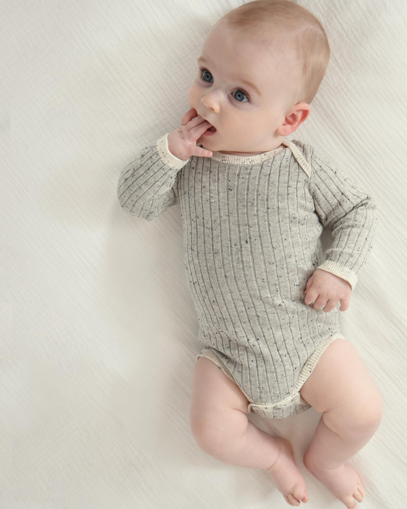 7AM - Long Sleeve Bodysuit - Hug Me